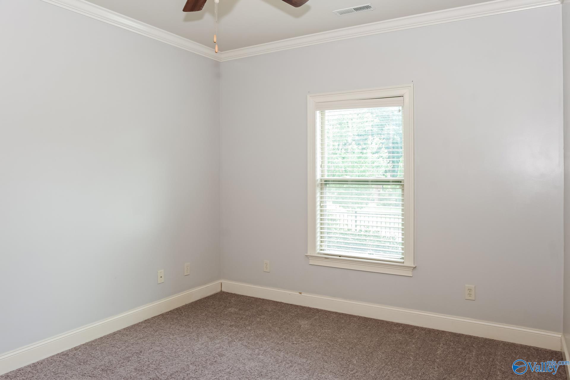 Photo of 5 BLUFF VIEW DRIVE, HUNTSVILLE, AL 35803